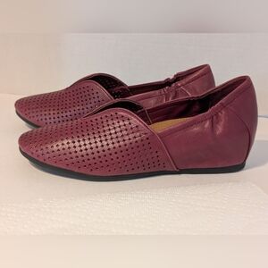 SoleBound by Bear traps Posture Hidden Wedge Shoes Burgundy Sz.7M